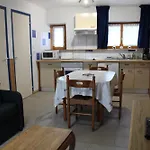 Domaine Des Pieris - Et Feriehus Grandcamp-Maisy