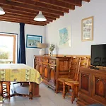 Domaine Des Pieris - Et Nyaraló *