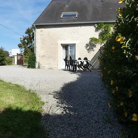 Domaine Des Pieris - Et Grandcamp-Maisy