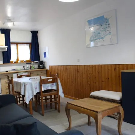 Domaine Des Pieris -Studio, Gites Et Lodges *