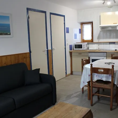 Domaine Des Pieris -studio, Et *