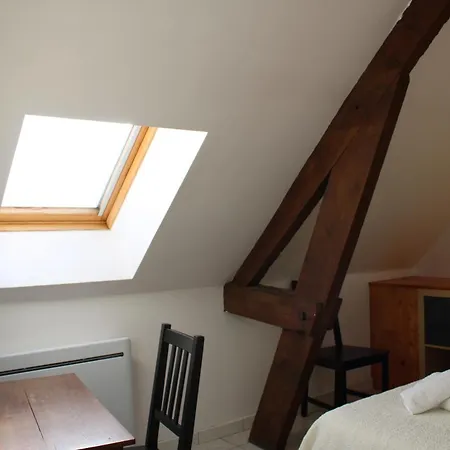 Domaine Des Pieris -studio, Et