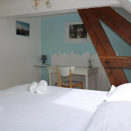 Domaine Des Pieris -Studio, Gites Et Lodges Apartamento *